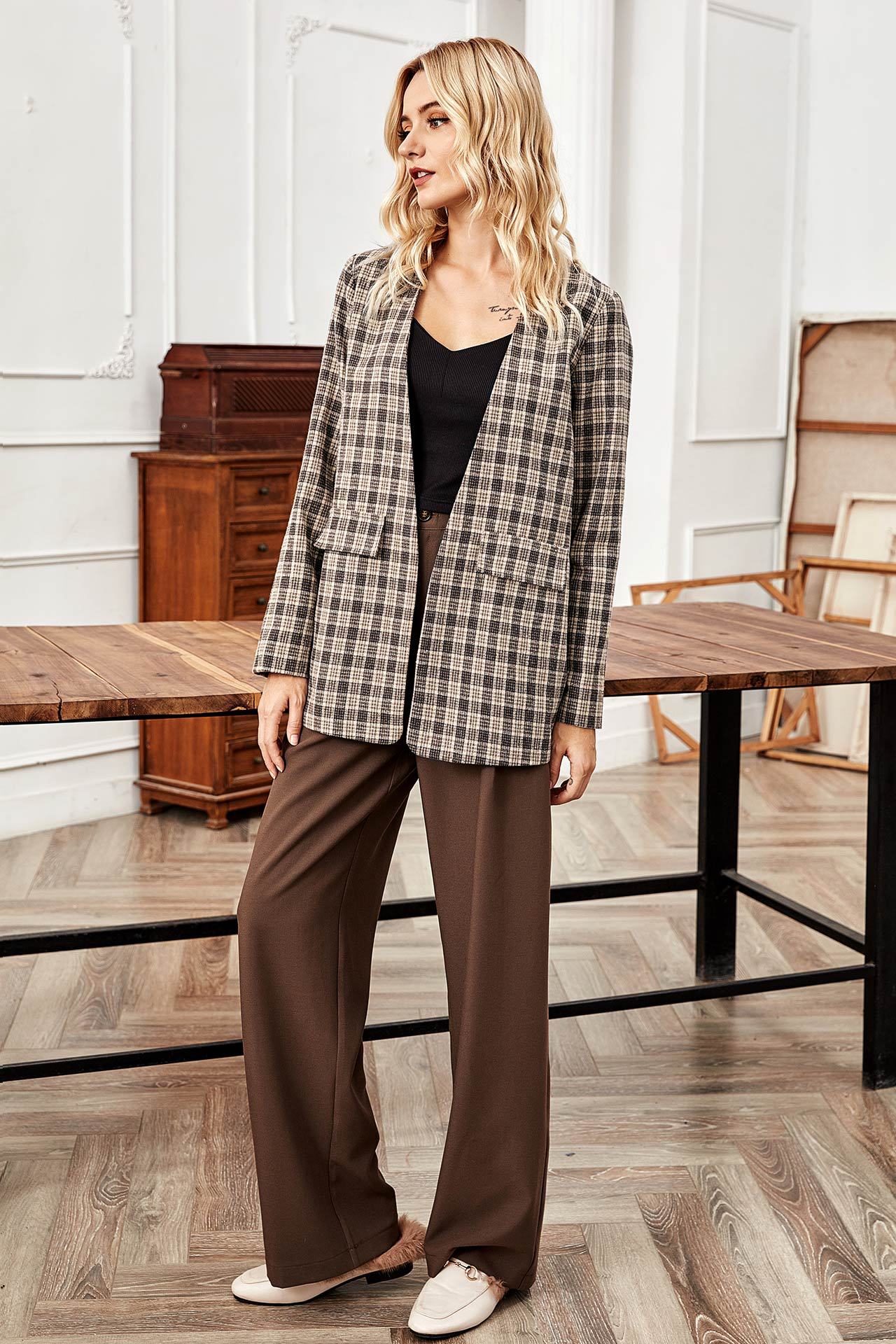 Fall and winter plaid blazer